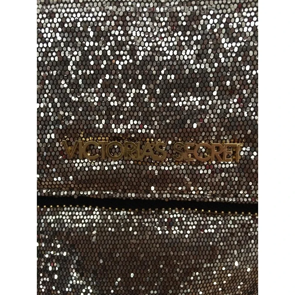 Victoria's Secret Women's Purse Gold Lame' Folded Clutch Handbag